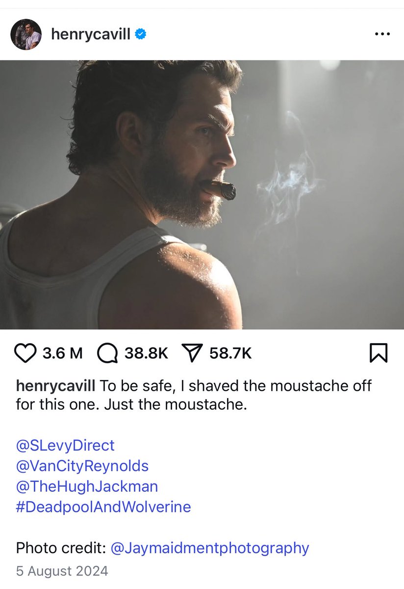 Legendary cameo by #HenryCavill