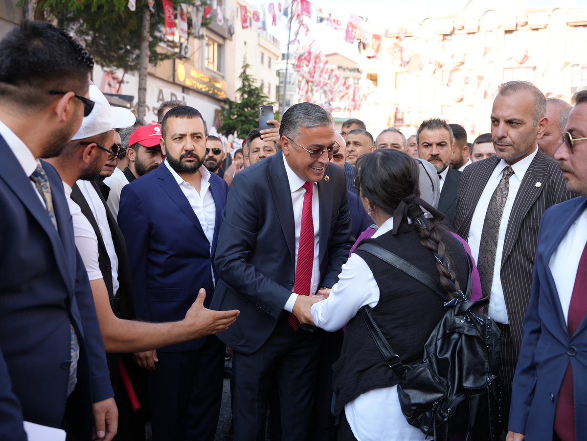 "MU H T E Ş E M S İ N  KEÇİÖREN"

MHP Keçiören İlçe Başkanlığı Atama Töreni
🇹🇷🇹🇷🇹🇷
MHP Keçiören İlçe Başkanlığı görevine Sn. Kenan Yağmur atanmıştır. Yeni atanan İlçe Başkanımıza ve yönetim kurulu üyelerine başarılar dileriz.

Atama törenimize büyük bir coşku ve heyacanla yoğun
