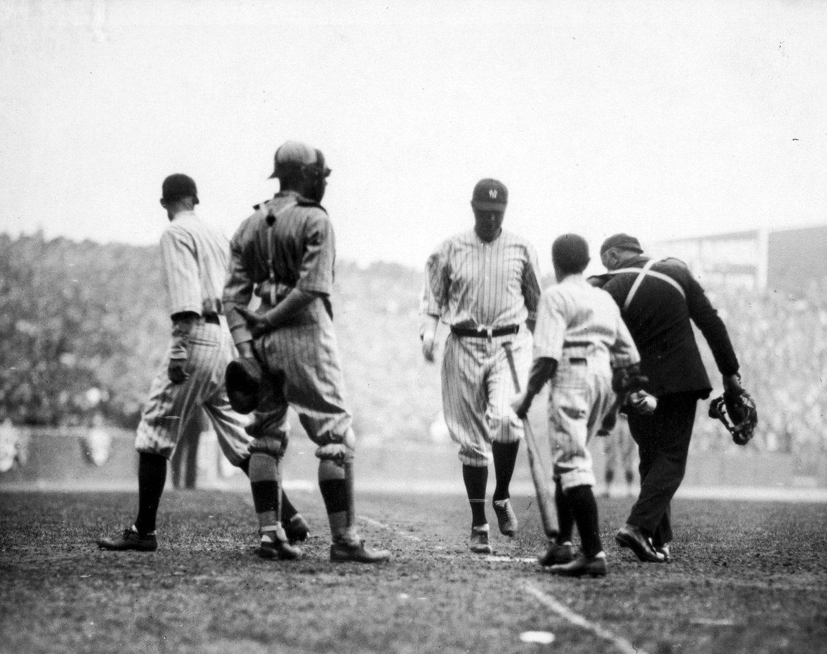 nut_history's tweet image. Babe Ruth first home run at Yankee Stadium. 1923