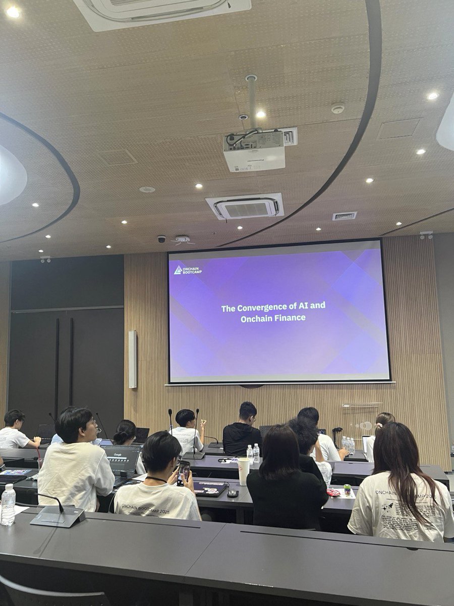 Spoke at the Onchain Bootcamp 2025 at Chulalongkorn University about the future of finance and what happens when AI meets onchain systems.

Big shoutout to the CUBS team for putting it together, the energy, curiosity, and sharp thinking from the students was real.

The next wave
