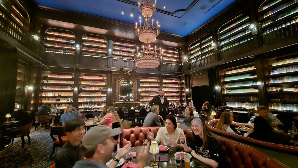 Atrioc's tweet image. The fake think its about the magic
The real know its about the gathering
#MCVegas