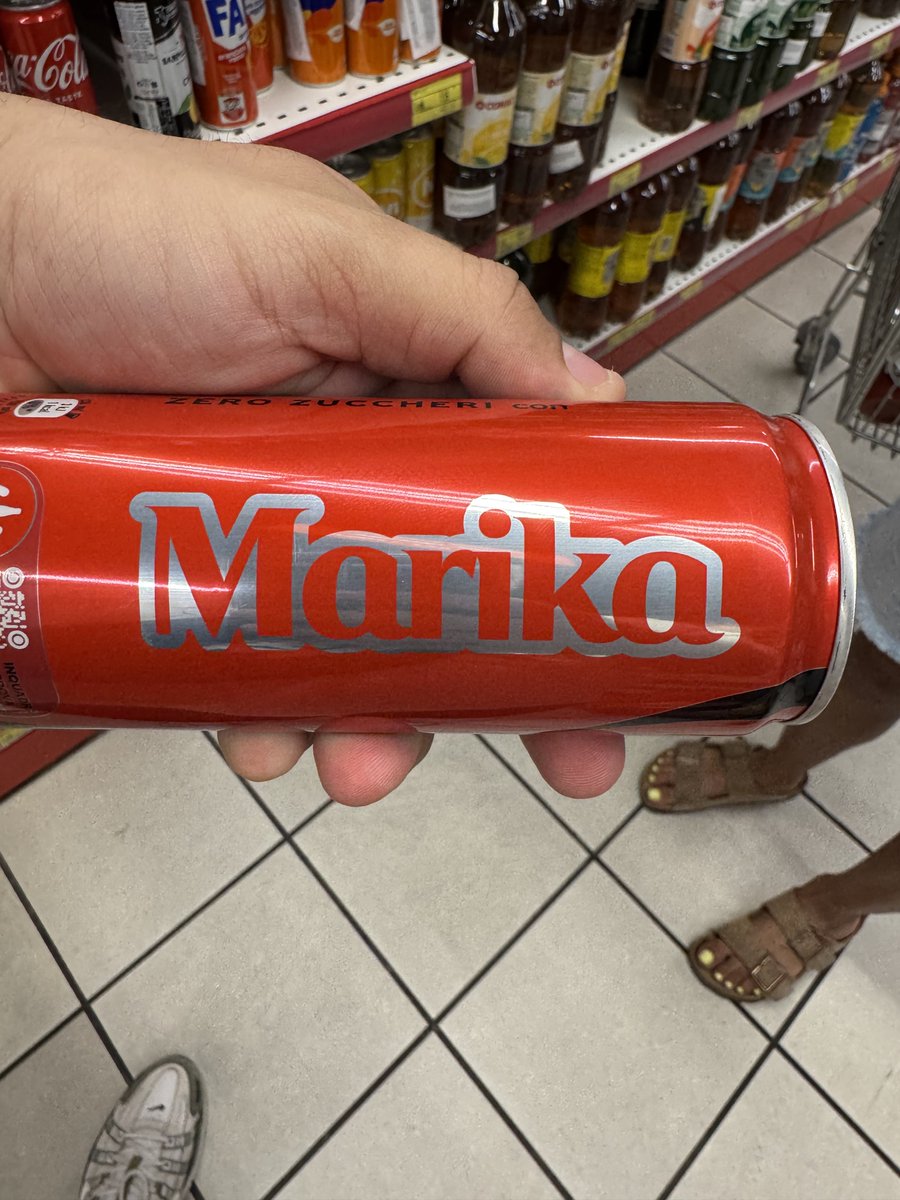 AlbertDD's tweet photo. Encontré la lata de Coca Cola más veneca 🇻🇪 https://t.co/91ZnwexnZt