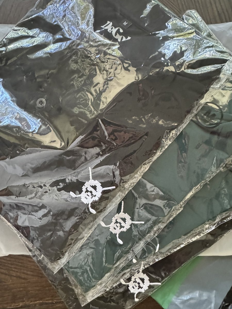 Best package to get home to 

New polos from the <a href="/DeGolfers/">DeGolf</a> boys 🤌