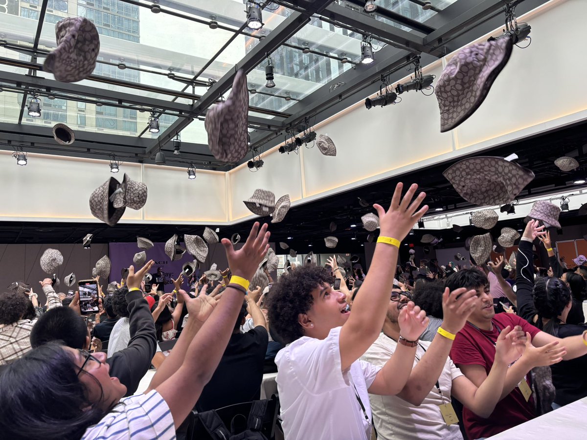 Sam Vaghar tweet media