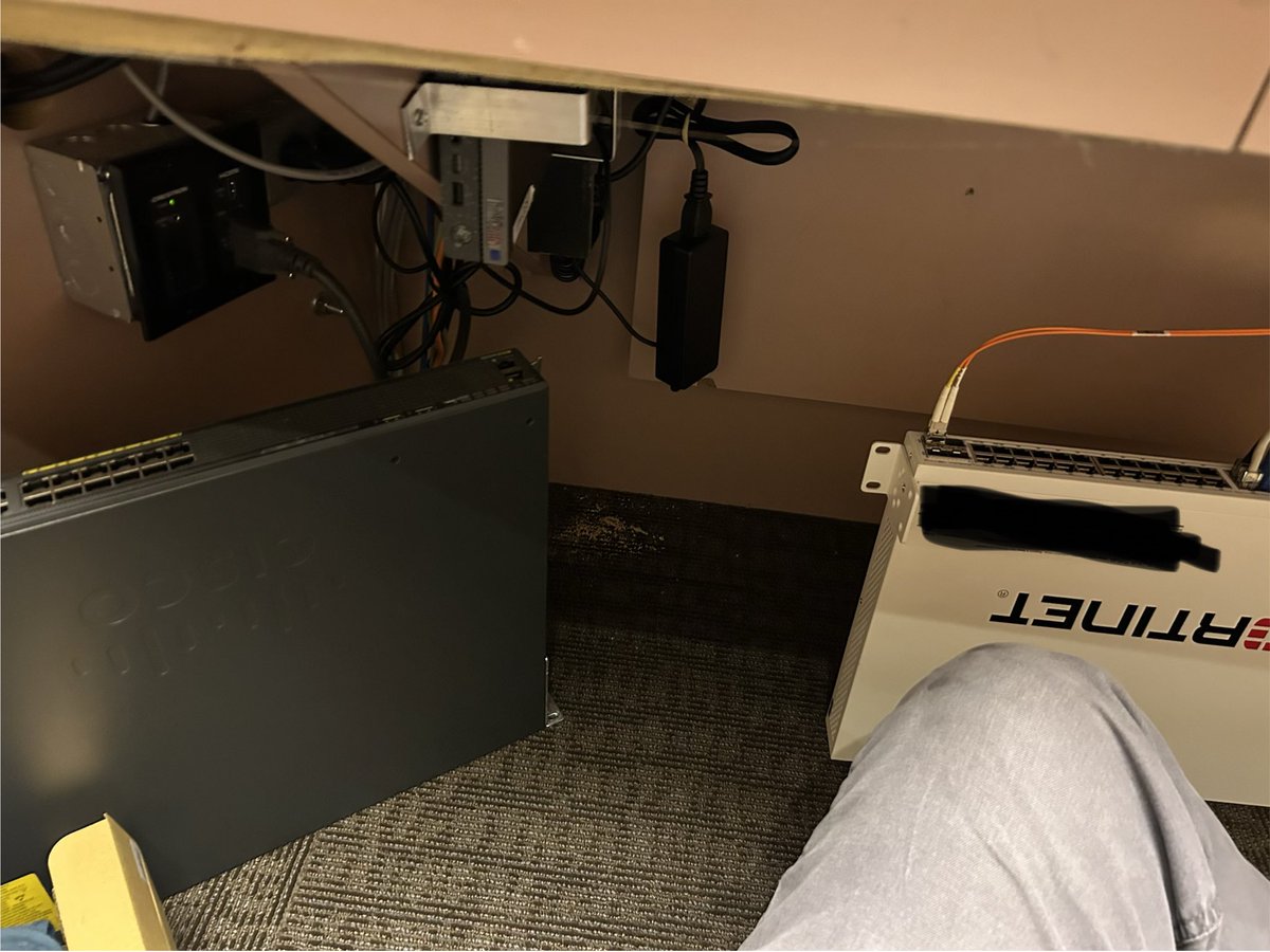 thedatabunny's tweet photo. Network Infrastructure. Humans are needed for this kind of work. Physically replacing old switches with new one, connecting them to the correct ports either their appropriate vlan assignments. https://t.co/55liVhLT6z