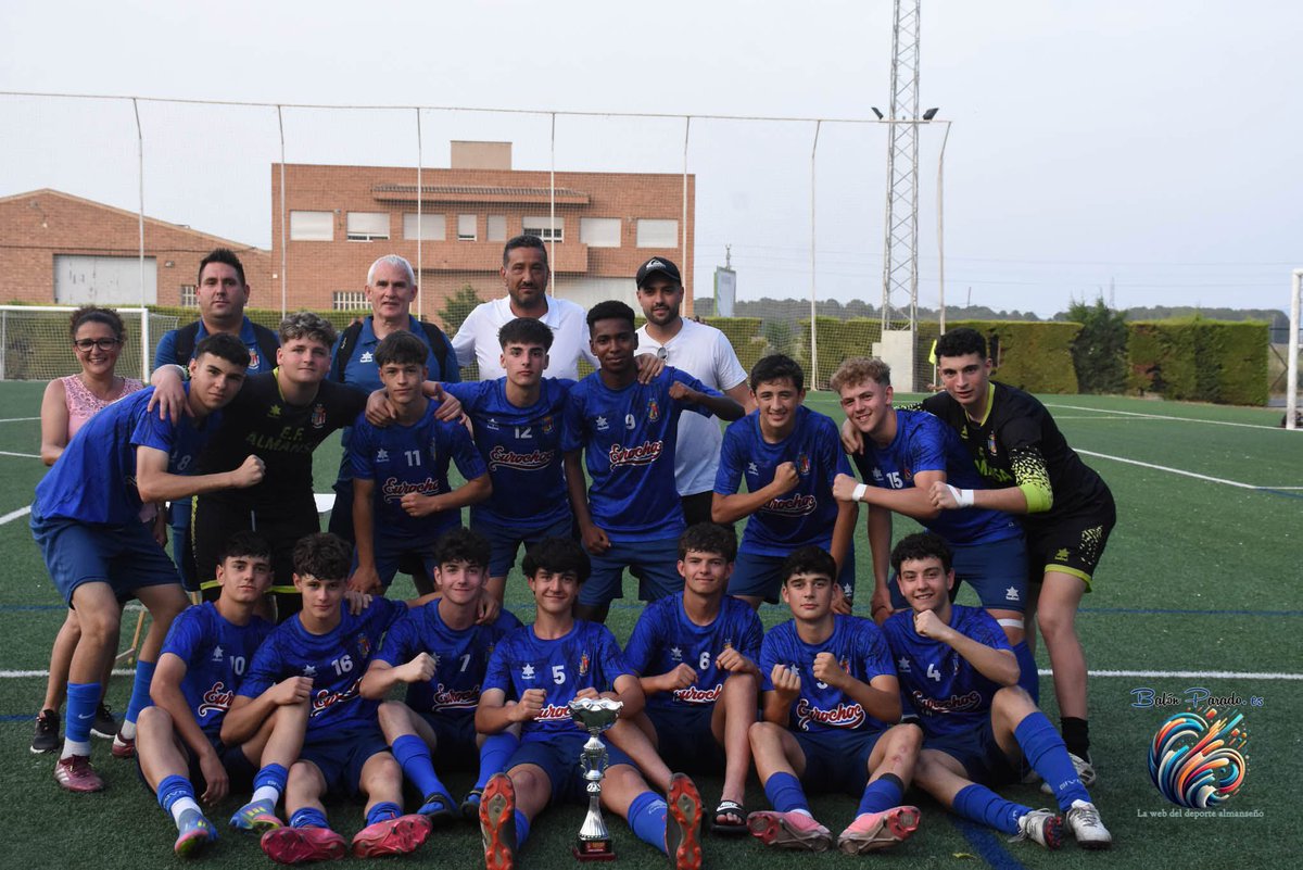 El Fútbol Base⚽️👶 tuvo su gran fiesta🥳🎉 en el XIII Memorial Pepe Sánchez🫶🏼🏆🏅
📰La noticia
📸 Las fotos
🌐 En la web BalonParado. 
<a href="/AlmansaCiudad/">AlmansaCiudad</a> <a href="/AlmansaPeriodic/">El Periódico de Almansa</a> <a href="/EFBAlmansa/">E.F.B.Almansa</a> 
👇🏼👇🏼
balonparado.es/el-futbol-base…