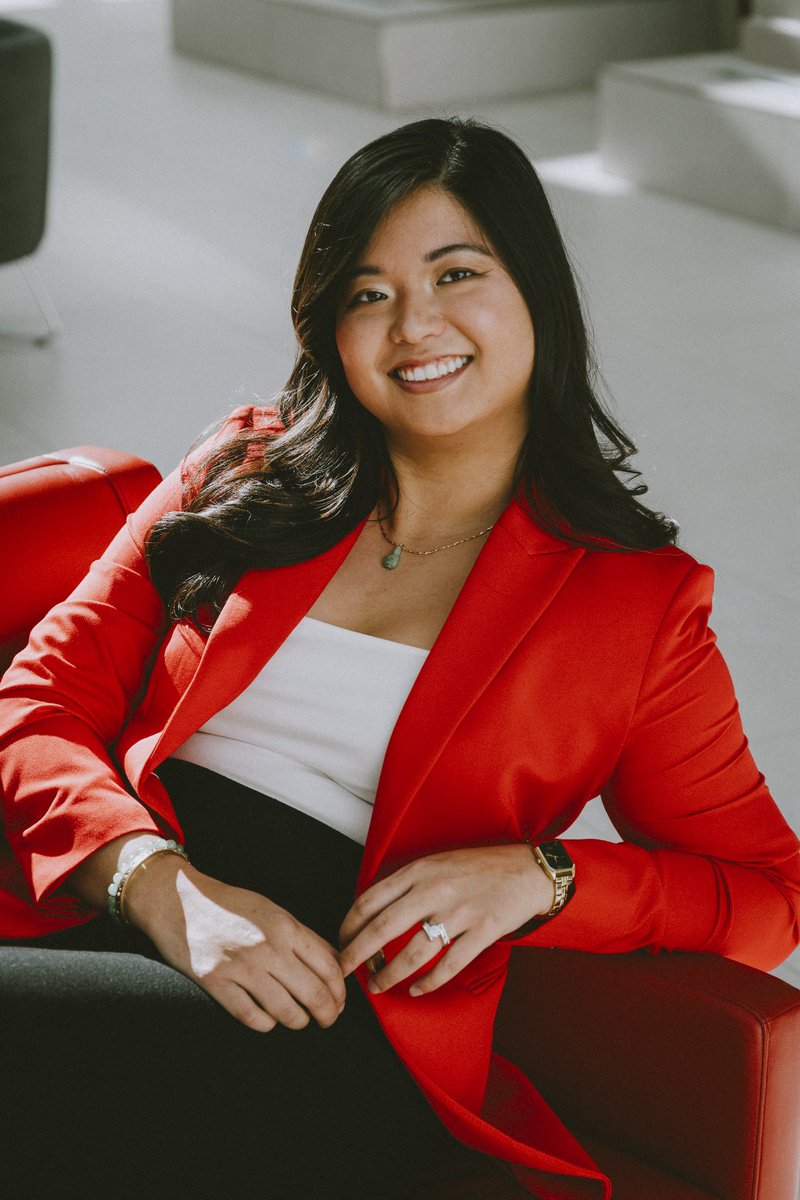 Now that MS3 is officially over, it’s time for a re-introduction to #medtwitter for #UroMatch, #Match2026 ! 

As a #doubledoc MD/PhD student, I am passionate about AI/machine learning 🤖, outcomes research 📊, &amp; prostate cancer 🧬.