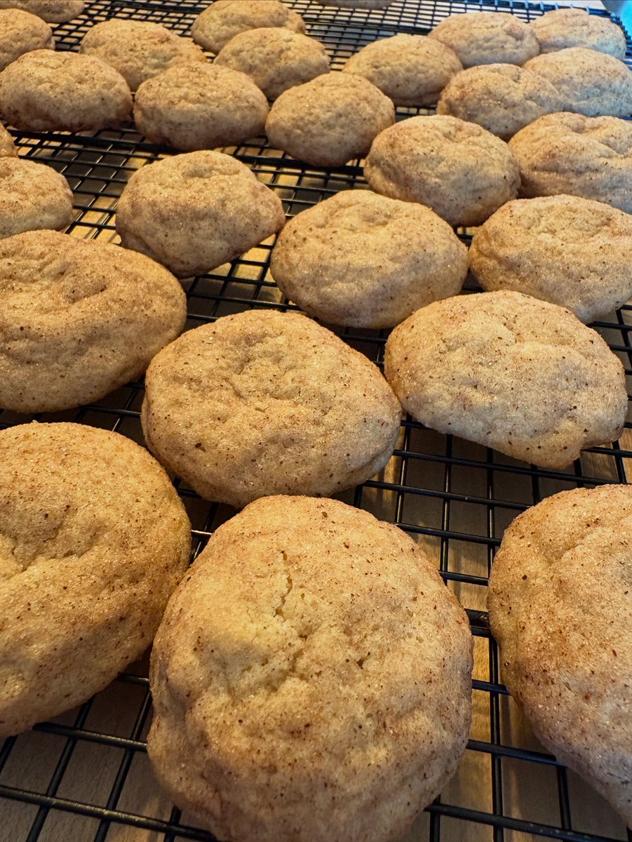Snickerdoodle Sunday. Who wants one?