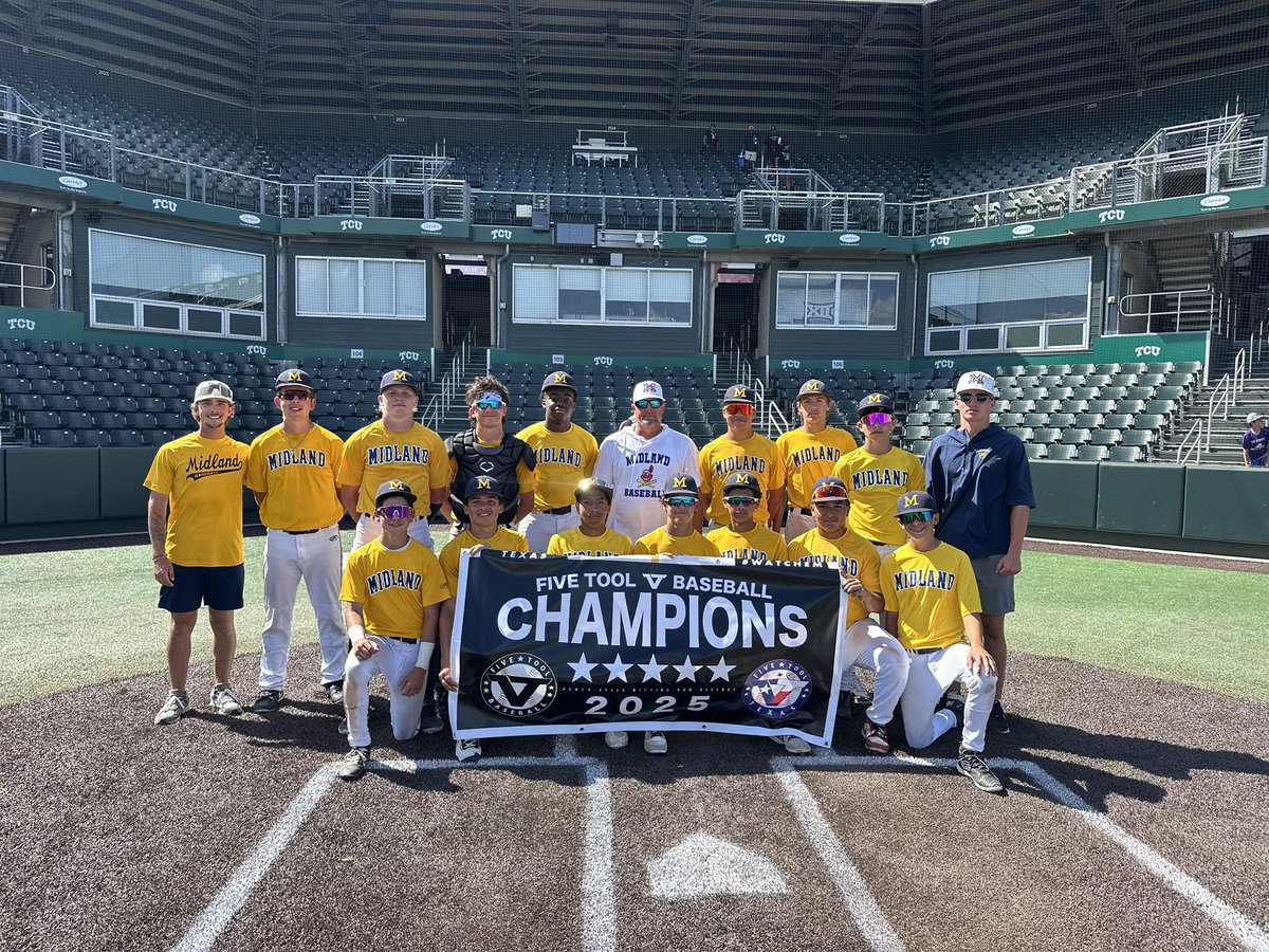 recruitmidland's tweet photo. Great weekend for the high school guys. 15u Premier wins the American division of the V Tool Championship at TCU. 15u Scout makes the championship of the National division of the same tournament. 16u Scout makes bracket of the Pudge. 18u makes it to the final 3 of the CMWS. https://t.co/Fhv1MQcUQY