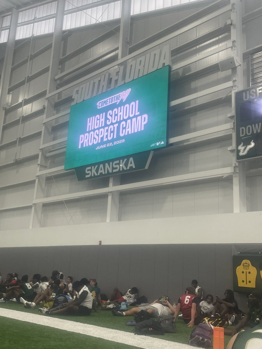 Josiah “ jojo” Broaders (@josiahbroaders) on Twitter photo Had a great at the USF camp and I had a great time competing with the other players and learned some new things from the Coaches to use this season . Looking forward to come back next year <a href="/CoachGolesh/">Alex Golesh</a> <a href="/DLineKP/">Kevin Patrick</a> <a href="/ToddOrlandoUSF/">Coach Todd Orlando</a> Had a great at the USF camp and I had a great time competing with the other players and learned some new things from the Coaches to use this season . Looking forward to come back next year <a href="/CoachGolesh/">Alex Golesh</a> <a href="/DLineKP/">Kevin Patrick</a> <a href="/ToddOrlandoUSF/">Coach Todd Orlando</a>