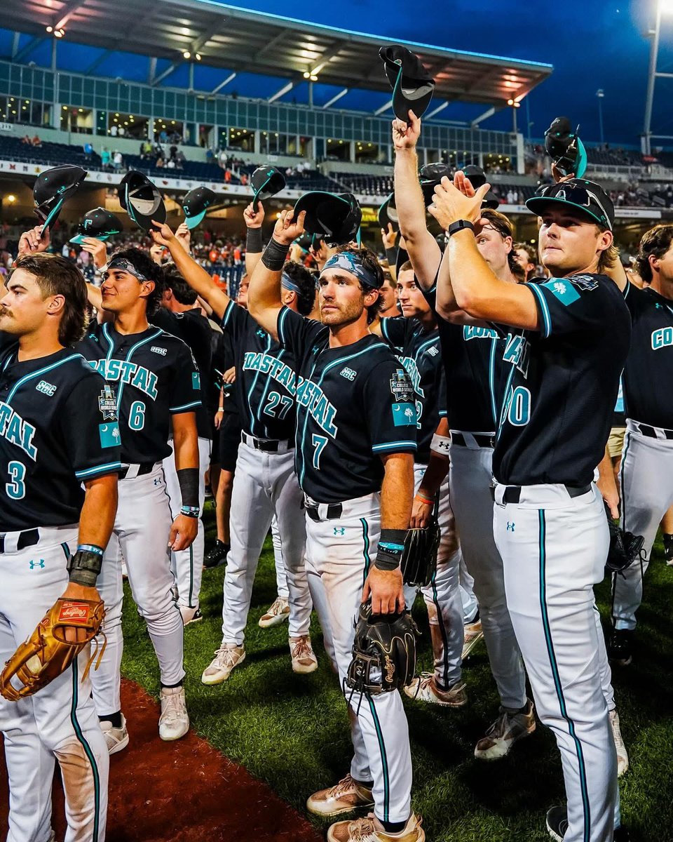 What a season it’s been—full of heart, hard work, and unforgettable moments. #TealNation is beyond proud of our Chants!