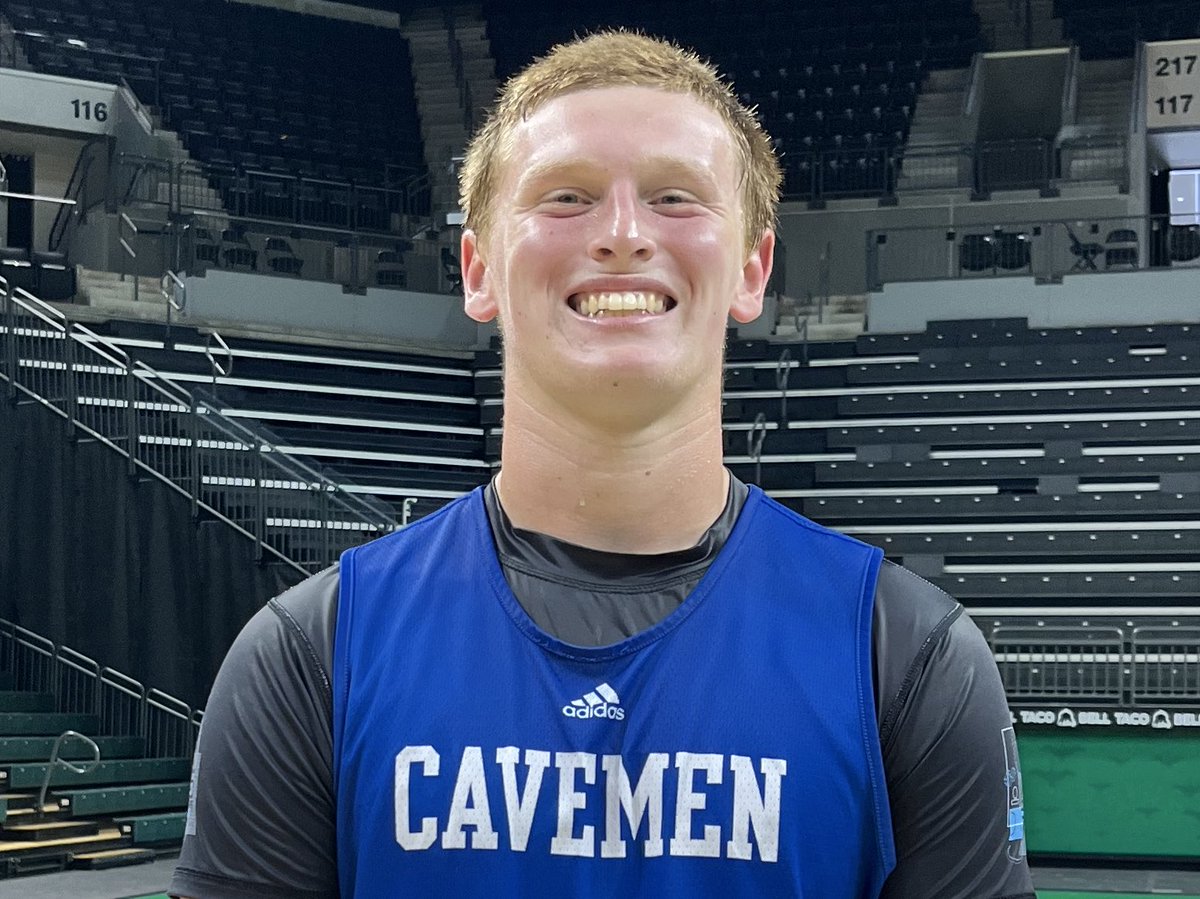 Prep Hoops Oregon (@prephoopsor) on Twitter photo Top Performers - Trinity Lutheran 65, Grants Pass 62
Chimi Gilbert, TL - 17 pts, game winning 3
Austin Imhoff, TL - 19 pts, 5 reb
<a href="/JordanRossetta/">Jordan Rossetta</a>, GP - 23 pts, 10 reb, 5 ast Top Performers - Trinity Lutheran 65, Grants Pass 62
Chimi Gilbert, TL - 17 pts, game winning 3
Austin Imhoff, TL - 19 pts, 5 reb
<a href="/JordanRossetta/">Jordan Rossetta</a>, GP - 23 pts, 10 reb, 5 ast