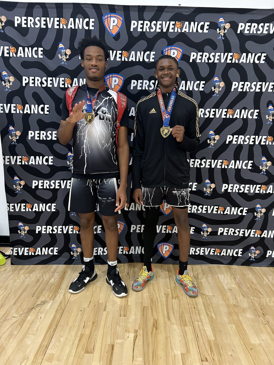 DimarquesBrown's tweet image. Had an amazing time at @Perseverance_bb tournament this weekend won the championship 🥇