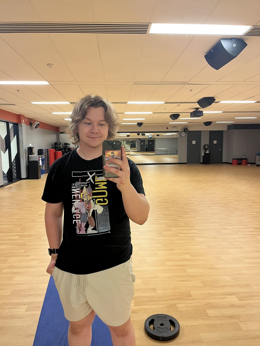 consuming so much bad news lately and man i gotta get this app off my phone. 

got a gym membership recently tho and have been really enjoying it, the state of melee and the world freaks me out but all i can do is what i can 🫡

see yall at goml