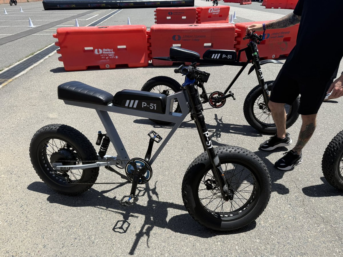 AllenSales's tweet photo. So many great ebikes and emotorcycle options coming. R Ride Pro is the real deal. #Electrifyexpo https://t.co/8xnJ2Bkrk7
