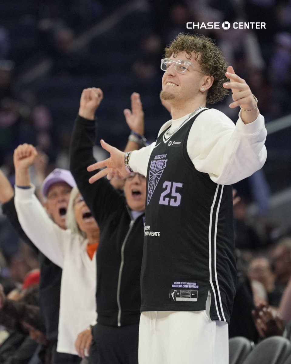 Chase Center (@chasecenter) on Twitter photo Always great to have our biggest hype man, <a href="/brandinpodziem2/">Brandin Podziemski</a>, hanging out with us in Ballhalla 🤟💜 Always great to have our biggest hype man, <a href="/brandinpodziem2/">Brandin Podziemski</a>, hanging out with us in Ballhalla 🤟💜