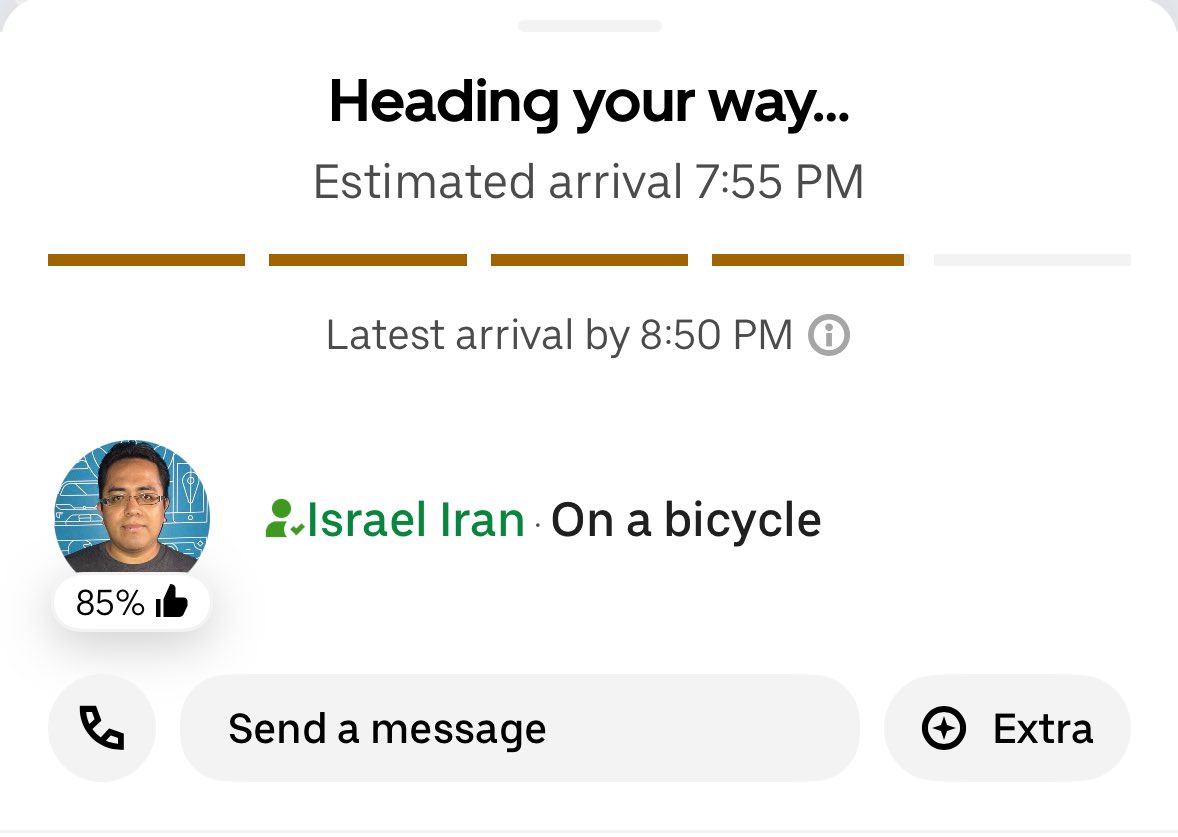 Alextremoruiz's tweet photo. - No te estreses, deja de pensar en lo que está pensando en el mundo. 
- Mi repartidor de Uber Eats: https://t.co/xHbZahQrgT