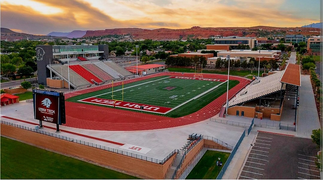 Liam Doneyhue (@doneyhue_liam) on Twitter photo So excited to get to camp on 6/27 to compete, learn, and meet the coaching staff at <a href="/UtahTech_Fball/">Utah Tech Football</a>! Thanks so much <a href="/CoachL_Anderson/">Lance Anderson</a> for the film review, conversations, and personal invite! OH ✈️ UT coming soon! LETS GO! x.com/doneyhue_liam/…
<a href="/coach_moynahan/">Patrick Moynahan</a> <a href="/Coachrhud/">Ron Hudson</a> So excited to get to camp on 6/27 to compete, learn, and meet the coaching staff at <a href="/UtahTech_Fball/">Utah Tech Football</a>! Thanks so much <a href="/CoachL_Anderson/">Lance Anderson</a> for the film review, conversations, and personal invite! OH ✈️ UT coming soon! LETS GO! x.com/doneyhue_liam/…
<a href="/coach_moynahan/">Patrick Moynahan</a> <a href="/Coachrhud/">Ron Hudson</a>
