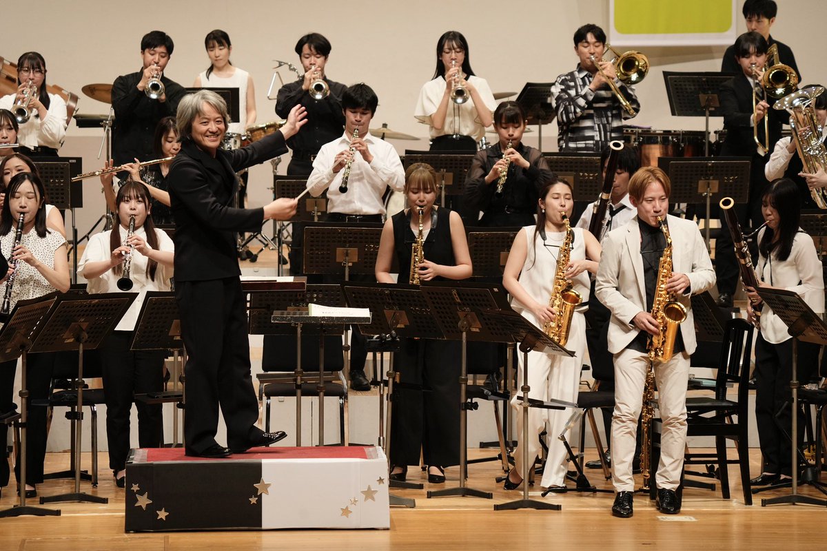 昨日、調布市グリーンホール大ホールにて、オープニング・コンサート ～ビッグバンドガラ！ Take the “A” Train～が開催されました😊🎶

スタープレイヤーが一堂に会し、豪華なプログラムとともに、心に残る一期一会のジャムセッションが生まれました！

「ビッグバンドガラ！ Take the “A”