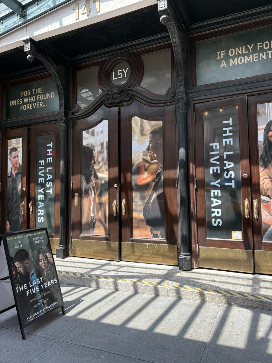 march ♡ tweet media