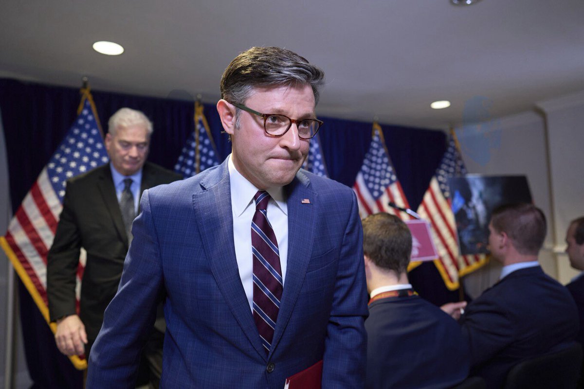 Trump's go-it-alone strategy on Iran risks dividing an already split Congress

apnews.com/article/trump-…