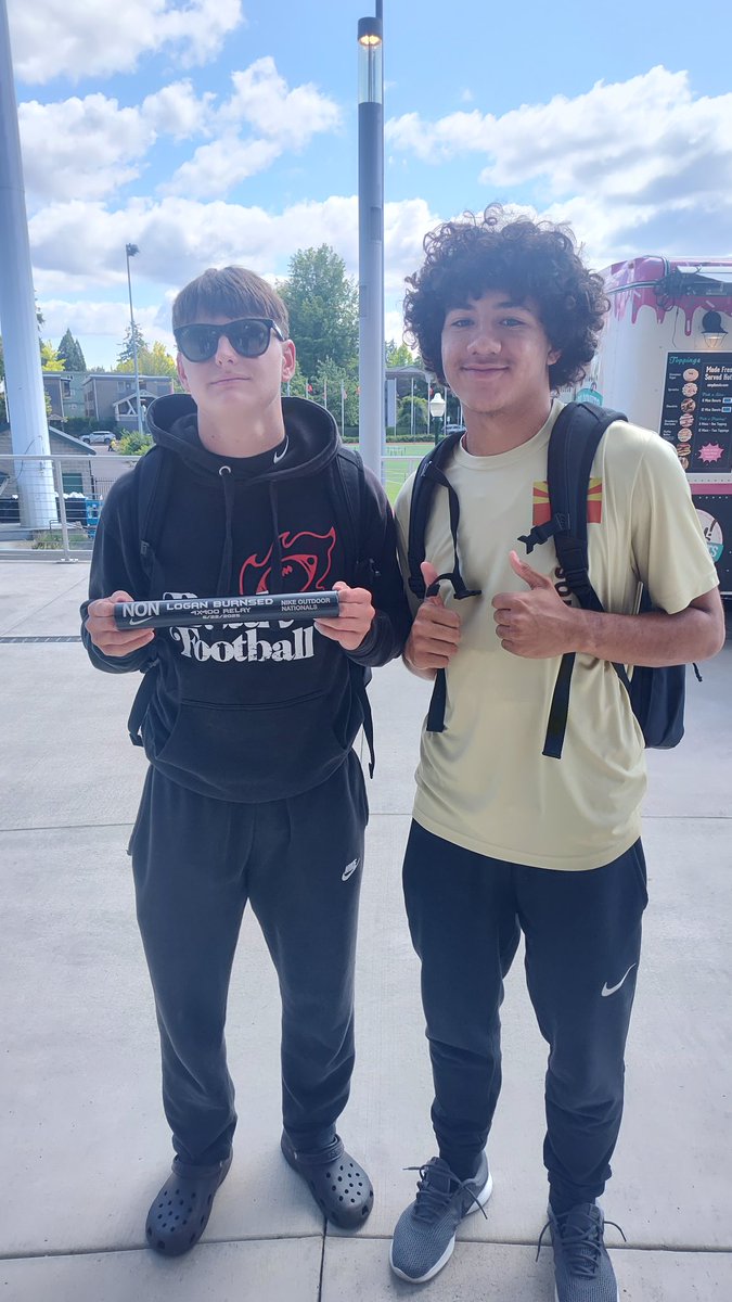 frank_burnsed's tweet photo. Great weekend of track at the Nike Outdoor Nationals in Eugene for Logan And his teammates. https://t.co/SEXyCXr5Ib