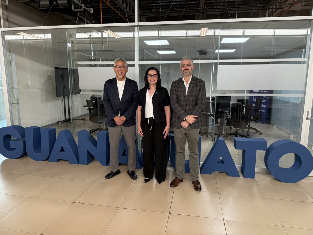 alejandrohdezfonseca (@alejandrohdezf3) on Twitter photo Acompañamos a la Secretaria <a href="/CristinaVsenor/">Cristina Villaseñor</a> al encuentro con el Sr. Keishi Egawa, representante de la empresa MENTEC WORLD con presencia en Salamanca, con la finalidad de promover la consolidación de inversión japonesa en GTO, como palanca del desarrollo económico <a href="/economiagente/">Secretaría de Economía</a> Acompañamos a la Secretaria <a href="/CristinaVsenor/">Cristina Villaseñor</a> al encuentro con el Sr. Keishi Egawa, representante de la empresa MENTEC WORLD con presencia en Salamanca, con la finalidad de promover la consolidación de inversión japonesa en GTO, como palanca del desarrollo económico <a href="/economiagente/">Secretaría de Economía</a>
