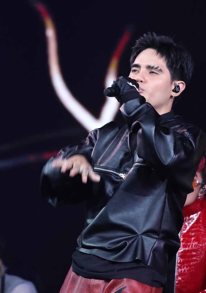 โ
๏ธWheyaPau ๐ญ๐โโฌโฐโนโน ๐๐๐๐โข๐๐๐๐๐ (@ylaewnipau) on Twitter photo โPABLOโs music is described as a โslow burnโ that leaves a lasting impact, capturing moments that resonate deeply with listeners.โ Stream his tracks now!
ORAS NI PABLO
PABLO'S HEART IN MUSIC
#PabloTheVoiceOfEmotion
#SB19_PABLO #PABLO
<a href="/imszmc/">PABLO</a>
TIP๐ open.spotify.com/playlist/37i9dโฆ โPABLOโs music is described as a โslow burnโ that leaves a lasting impact, capturing moments that resonate deeply with listeners.โ Stream his tracks now!
ORAS NI PABLO
PABLO'S HEART IN MUSIC
#PabloTheVoiceOfEmotion
#SB19_PABLO #PABLO
<a href="/imszmc/">PABLO</a>
TIP๐ open.spotify.com/playlist/37i9dโฆ