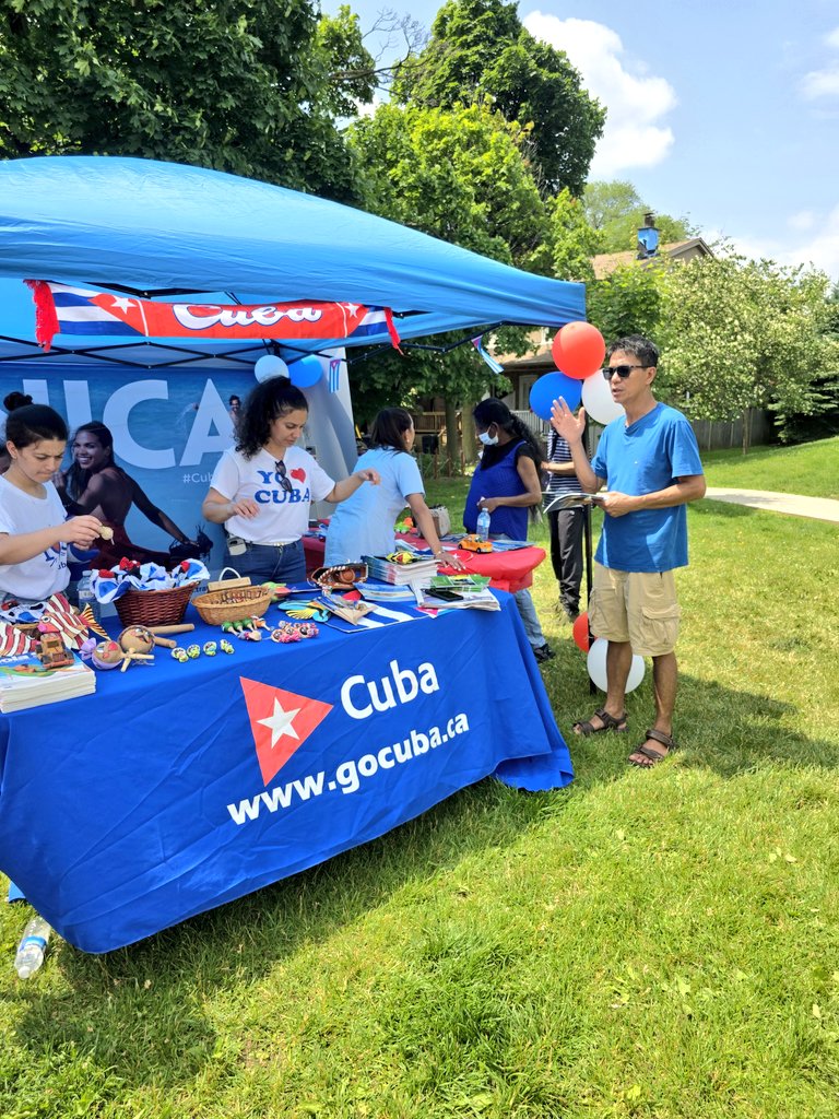 ConsulCuba_Toronto (@cgcuba_toronto) on Twitter photo <a href="/CGCuba_Toronto/">ConsulCuba_Toronto</a> nuevamente tuvo su stand en la Feria Latina de Toronto,organizado por <a href="/hispaniccanada/">Hispanic Heritage</a>
Compartimos con miembros de la comunidad cubana y canadiense, y otros consulados latinoamericanos.Recibimos mucho cariño por #Cuba 🇨🇺🇨🇦
<a href="/MGMMuthuHotels/">MGM Muthu Hotels</a> se unió a nuestro stand <a href="/CGCuba_Toronto/">ConsulCuba_Toronto</a> nuevamente tuvo su stand en la Feria Latina de Toronto,organizado por <a href="/hispaniccanada/">Hispanic Heritage</a>
Compartimos con miembros de la comunidad cubana y canadiense, y otros consulados latinoamericanos.Recibimos mucho cariño por #Cuba 🇨🇺🇨🇦
<a href="/MGMMuthuHotels/">MGM Muthu Hotels</a> se unió a nuestro stand