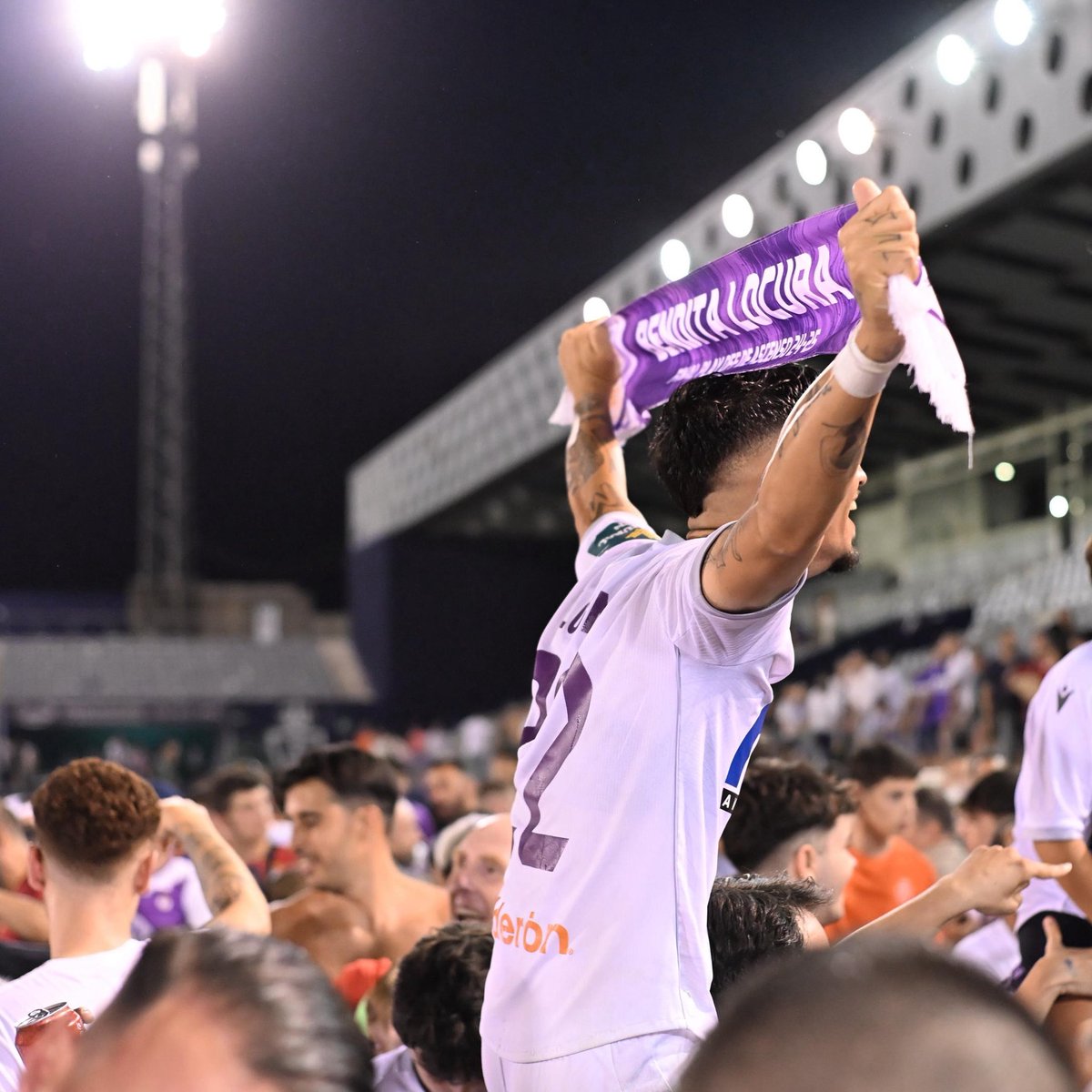 𝐁 𝐄 𝐍 𝐃 𝐈 𝐓 𝐀     𝐋 𝐎 𝐂 𝐔 𝐑 𝐀  💜