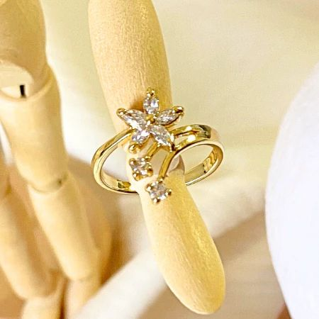 LojasOficiais's tweet photo. 💍✨ Brilhe em todos os detalhes!

Conheça nossa coleção de anéis banhados em ouro amarelo e ouro rosé — modelos versáteis, modernos e apaixonantes 😍

✅ Acabamento impecável
📦 Pronta entrega
🛒 Confira todos: https://t.co/yPn51IAbUS

#AnéisFemininos #JoiasDelicadas #Acessórios https://t.co/dBCowGO3Fo