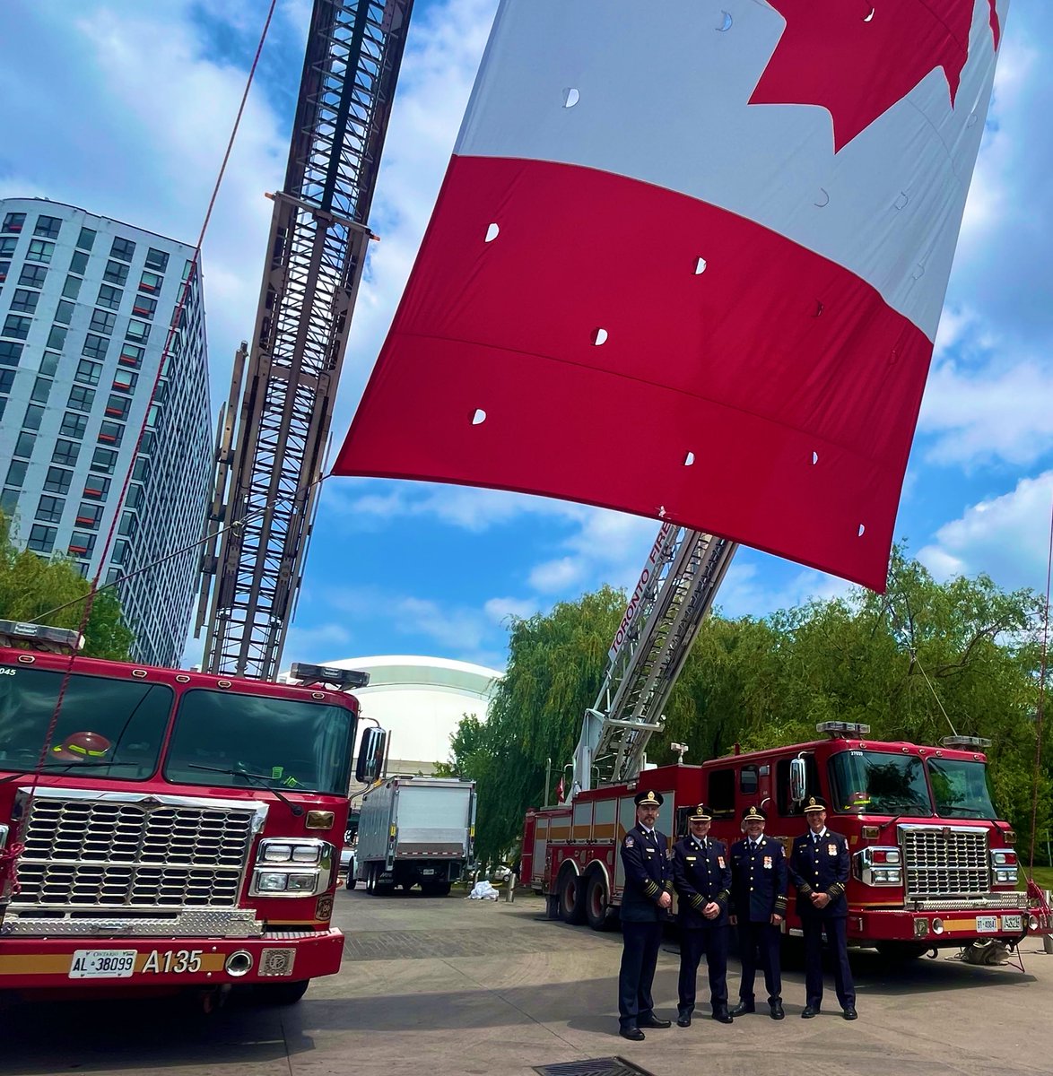Today we gathered with <a href="/TPFFA/">Toronto Firefighters</a> to honour and respect our fallen firefighters who have made the greatest sacrifice in service to the <a href="/cityoftoronto/">City of Toronto 🇨🇦</a> . This year we will be adding 17 names to the <a href="/Toronto_Fire/">Toronto Fire Services 🇨🇦</a> Honour Roll.