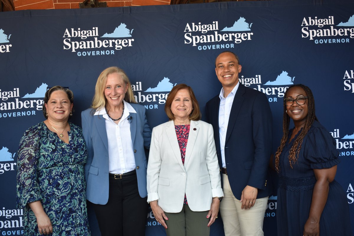 kimadamsforva's tweet photo. It was a pleasure standing alongside @JennMcClellanVA to welcome @SpanbergerForVA @SenatorHashmi & @jonesjay to Petersburg today! Now it’s time to get to work flipping the 82nd District and the Commonwealth Blue! #Flip82Blue https://t.co/q2JrLlZLPB