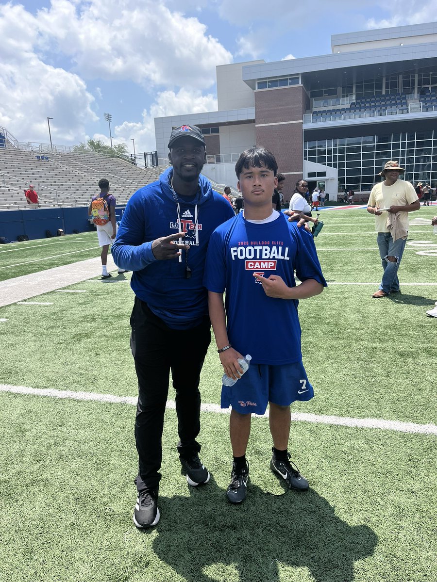 Trieu Tran tweet media