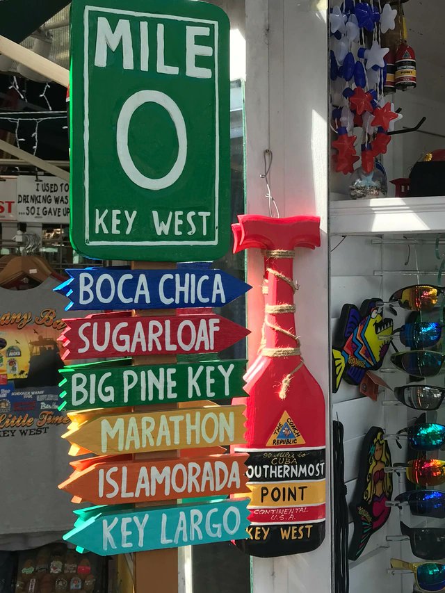 PartyInKeyWest's tweet image. Our second-favorite rainbow. #keywest #us1 #mile0 

More: PartyinKeyWest.com/wp/
Follow us: @PartyInKeyWest
Hashtag us: #PartyInKeyWest