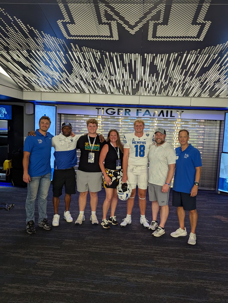 Awesome weekend with <a href="/MemphisFB/">Memphis Football</a> for <a href="/GarrettEssner/">Garrett Essner</a> OV. Learned a lot and met incredible coaches/staff/players. Blessed to be a part of the Tiger Family in 26!
#ALLIN #GoTigersGo
Ⓜ️🐅🏈