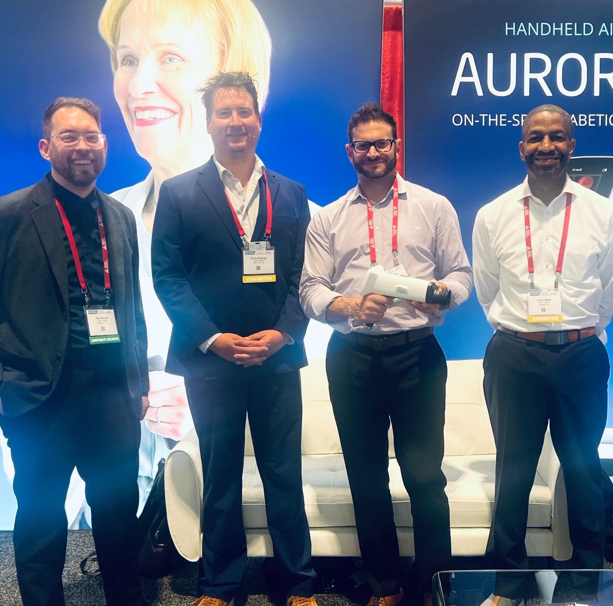 Great energy at the ADA 85th Scientific Sessions! The Aurora AEYE pairs a handheld retinal camera with autonomous AI for quick, in-office diabetic retinopathy screening—no dilation needed. #AuroraAEYE #OptomedUS #AEYEHealth #DiabeticRetinopathy