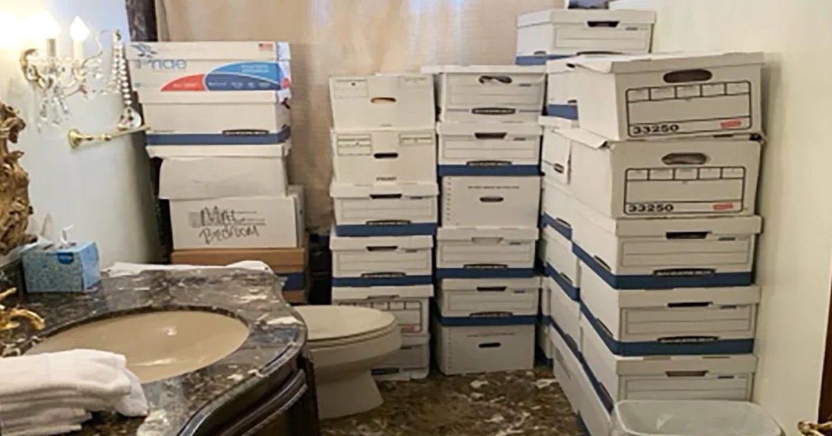 Just a reminder to Iran that all of our Top Military Secrets are kept in one specific bathroom.

Do with that what you will... 🤐🤐🤐