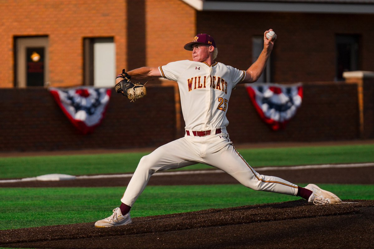 Congratulations to former Pearl River standout Conner Ware and <a href="/LSUbaseball/">LSU Baseball</a> on winning the 2025 Men’s College World Series! 👏

That’s back-to-back years that a Pearl River alum has been on the MCWS Championship team!

#RRR🐾
