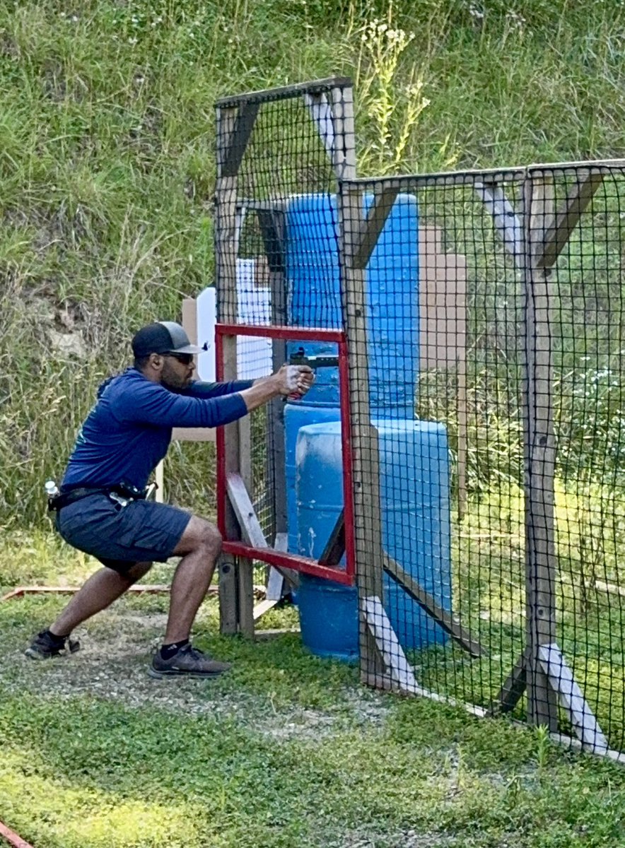 ParapetComp's tweet photo. Many thanks to the Cavalier Rifle & Pistol Club for hosting us at their @USPSA_Shooting event. No shortage of talent on the range yesterday!  We appreciate all who stopped by for a cold drink and to check out our quality ammunition and component products!  @USPSA_Shooting #ShootingSports #CompetitiveShooting #2A