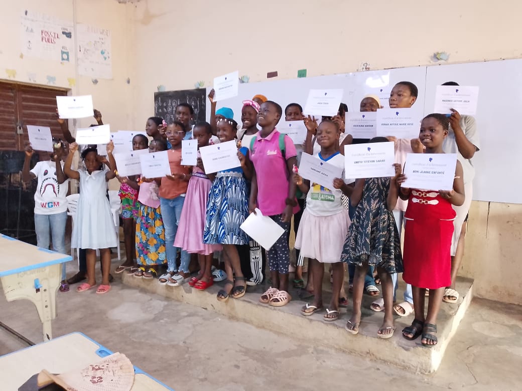 TotiJeanMarcYal's tweet photo. The entire team at the NGO Education and English for You expresses its gratitude to the students of Lycée Francais Pascal for their latest activity with our community. This Saturday, June 21, 2025, they provided wise advice to the Glow Club girls. https://t.co/UPymhUSxcc