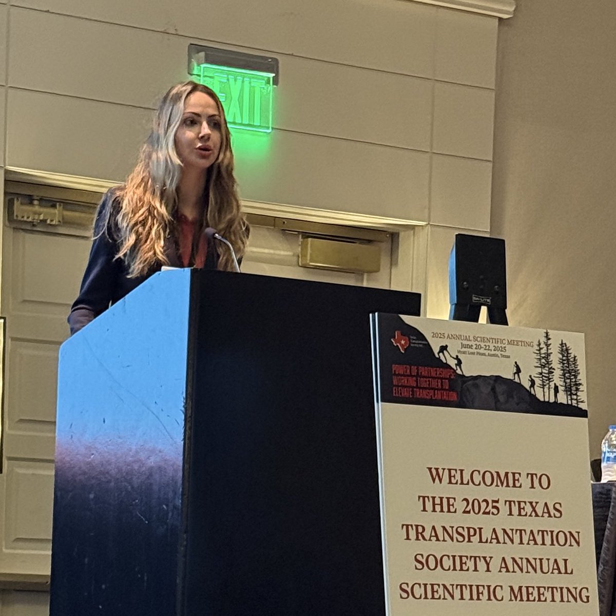 Isabella Faria, MD (@isabellaxfaria) on Twitter photo Had an amazing time at the Texas Transplantation Society Meeting presenting our work at <a href="/UTMBSurgery/">UTMBSurgery</a> with <a href="/BIDMCTransplant/">BIDMCTransplant</a>
✅ 2 general sessions
✅ 1 oral presentation
🏆 Awarded best poster chosen by the audience
✅ Unmeasurable networking
Thanks to my mentors and organizers! Had an amazing time at the Texas Transplantation Society Meeting presenting our work at <a href="/UTMBSurgery/">UTMBSurgery</a> with <a href="/BIDMCTransplant/">BIDMCTransplant</a>
✅ 2 general sessions
✅ 1 oral presentation
🏆 Awarded best poster chosen by the audience
✅ Unmeasurable networking
Thanks to my mentors and organizers!