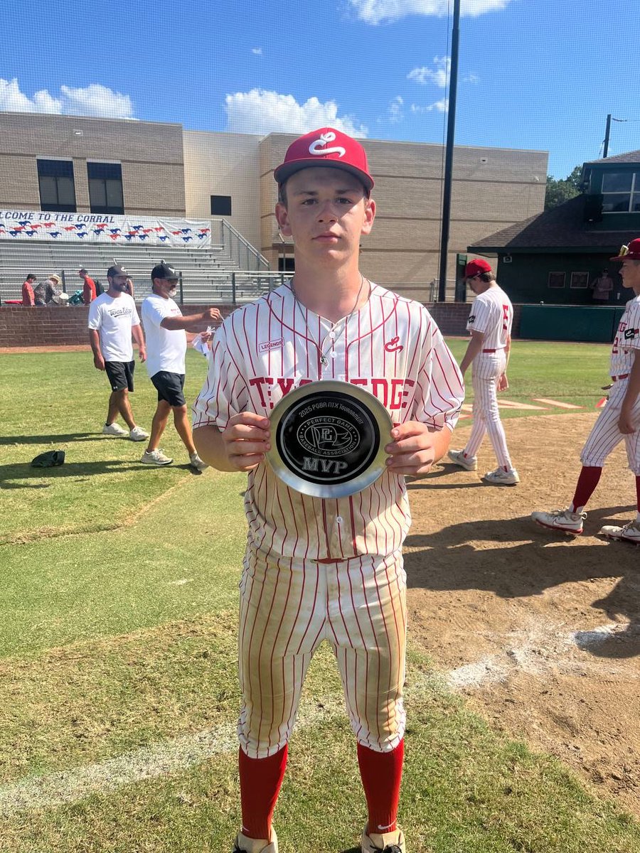 PG_NTX's tweet image. 2025 14U NTX Premier Championship

🏆Champions: Texas Edge Papasan 14U
🥈Finalist: Texas Prime - DN
🏅MVP: Randy Pistokache (perfectgame.org/Players/Player…) 9R 12H 3 2B 15RBI 4SB 
🏅MVPitcher: Sawyer Smith (perfectgame.org/Players/Player…) 5.0IP 4K 2H 2BB 0R