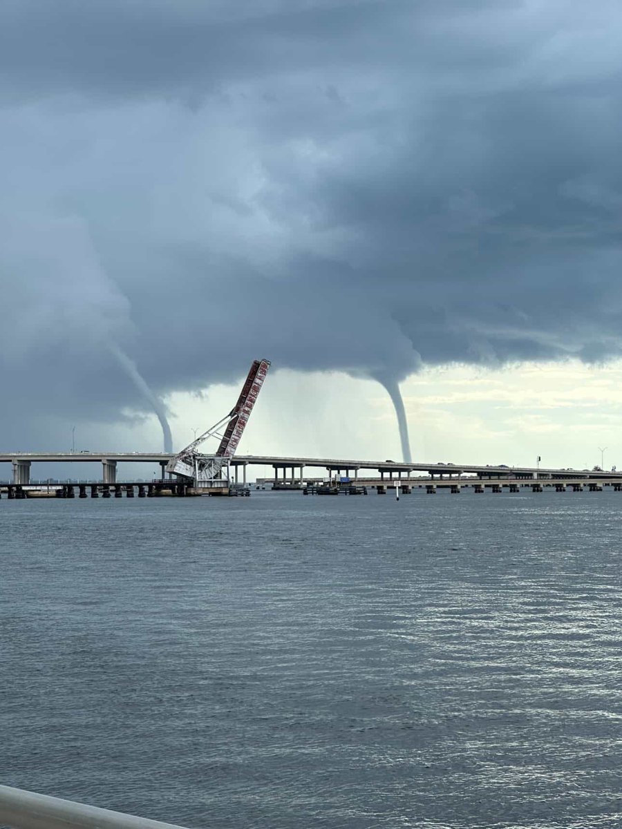 kkuizon's tweet image. Sky Beard captured these photos of a double waterspout in Manatee County. He was at the Bradenton Riverwalk when he took the photos. @fox13news #manatee #bradenton #waterspout