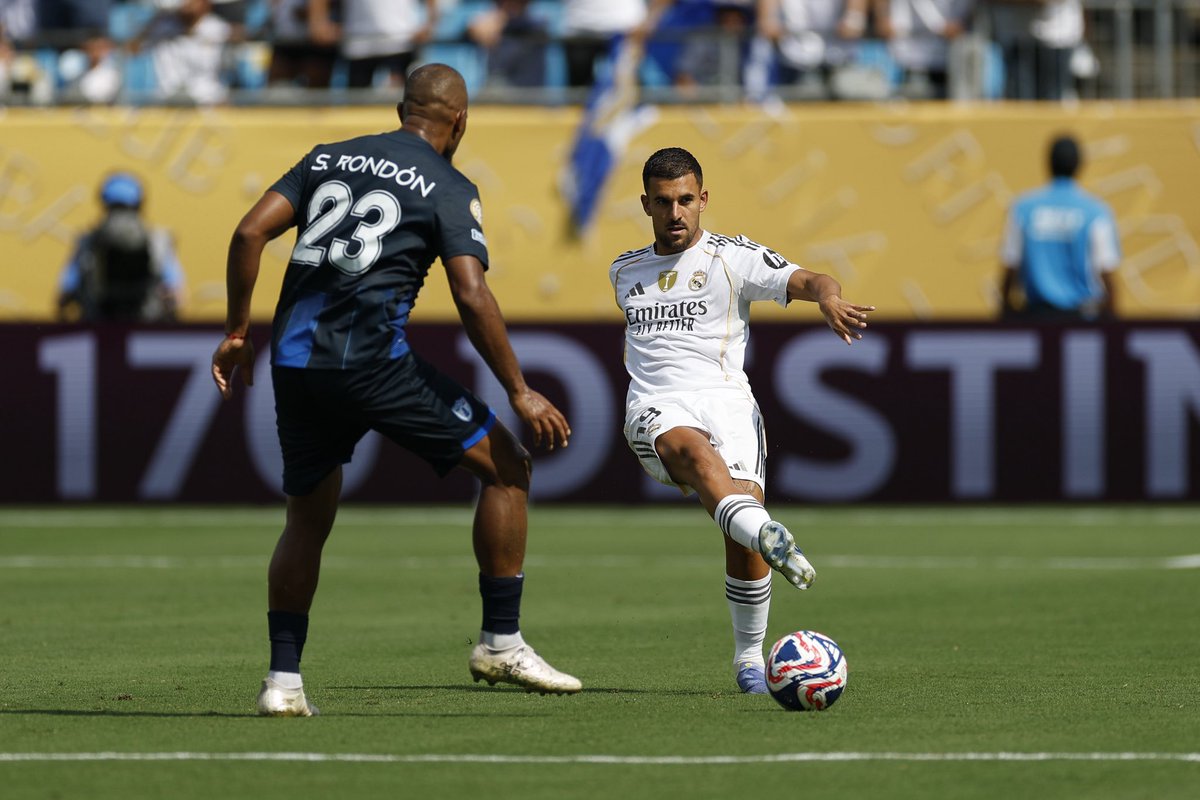 Importante victoria la de hoy. Increíble compromiso del equipo. Juntos somos más fuertes🤍⚽️🍍