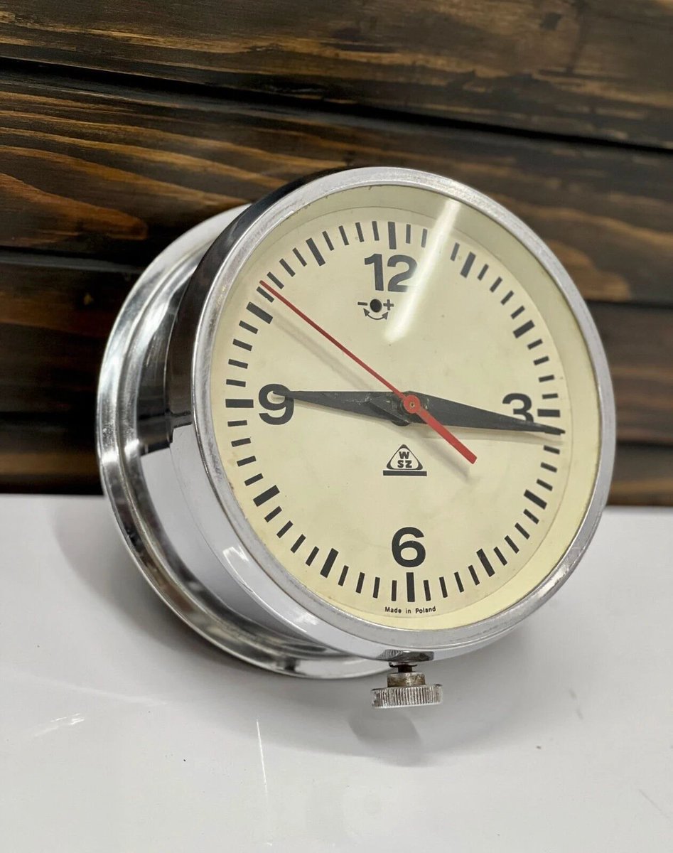 vintagehunters8's tweet photo. Excited to share the latest addition to my #etsy shop: WSZ Industrial Super Tanker Ship's Slave Vintage Retro Wall Clock Made in Poland https://t.co/RZRvFOFw3a #silver #housewarming #hanukkah #circle #bedroom #midcentury #wall #kitchenwallclock #retrowallclock https://t.co/gUaYZA0RaA