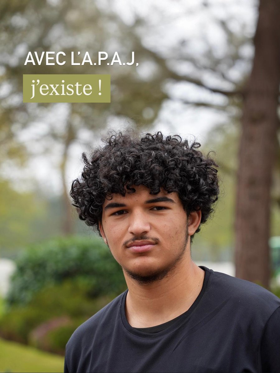 L'humain au cœur de nos actions d'accompagnement scolaire, social et citoyen 🤝 Des visages et des regards <a href="/VilleSaintCloud/">Ville de Saint-Cloud</a> <a href="/hautsdeseinefr/">Département des Hauts-de-Seine</a> <a href="/ericberdoati/">Éric Berdoati</a> <a href="/leparisien_92/">Le Parisien | 92</a> #jeunesse #avenir #insertion #sanslanguedebois #espérance