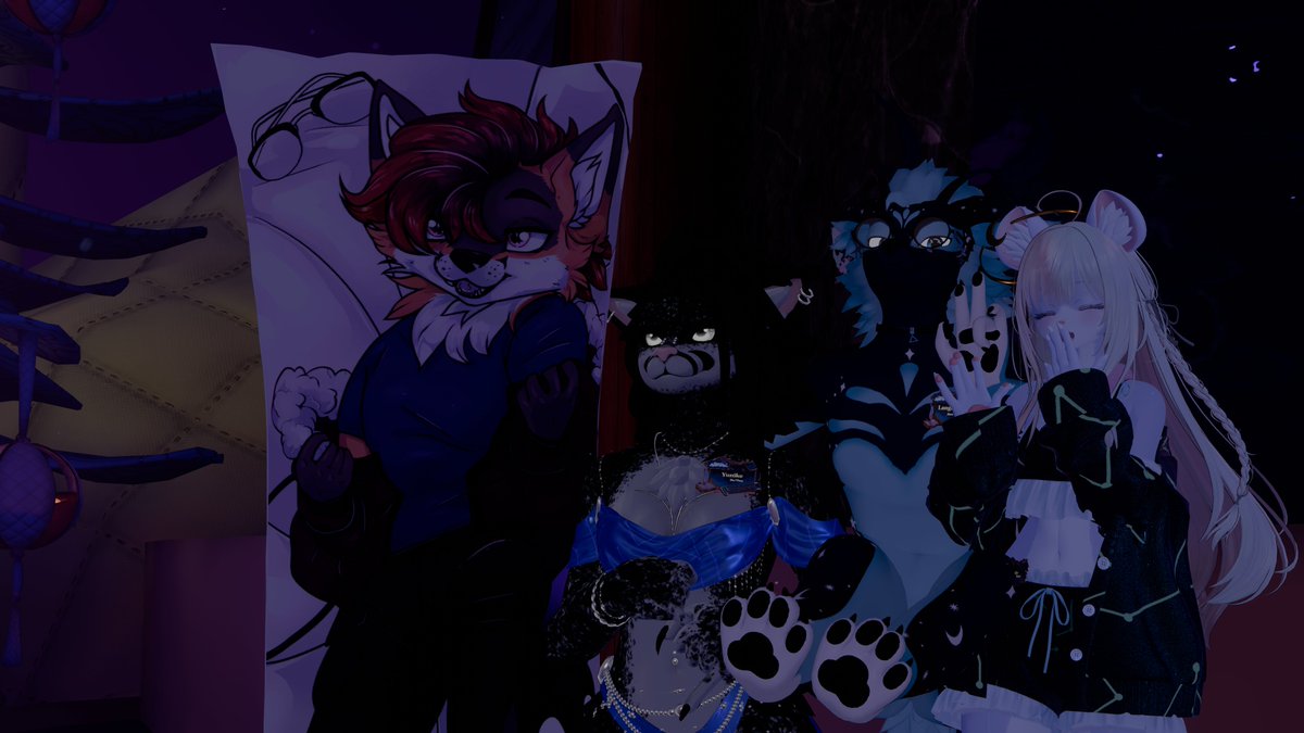 RuRuVR's tweet image. #VRChat Furality Somna