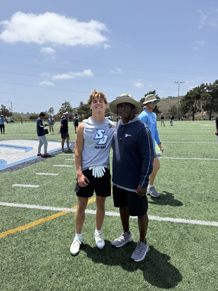 bobbywaltos (@bobbywaltos) on Twitter photo Great day competing at <a href="/USDFootball/">San Diego Football</a> ! Thank you <a href="/HC_Carter1/">Coach Carter</a> for having me. Won every 1on1 rep. Excited to keep building a relationship with the staff!! Great day competing at <a href="/USDFootball/">San Diego Football</a> ! Thank you <a href="/HC_Carter1/">Coach Carter</a> for having me. Won every 1on1 rep. Excited to keep building a relationship with the staff!!