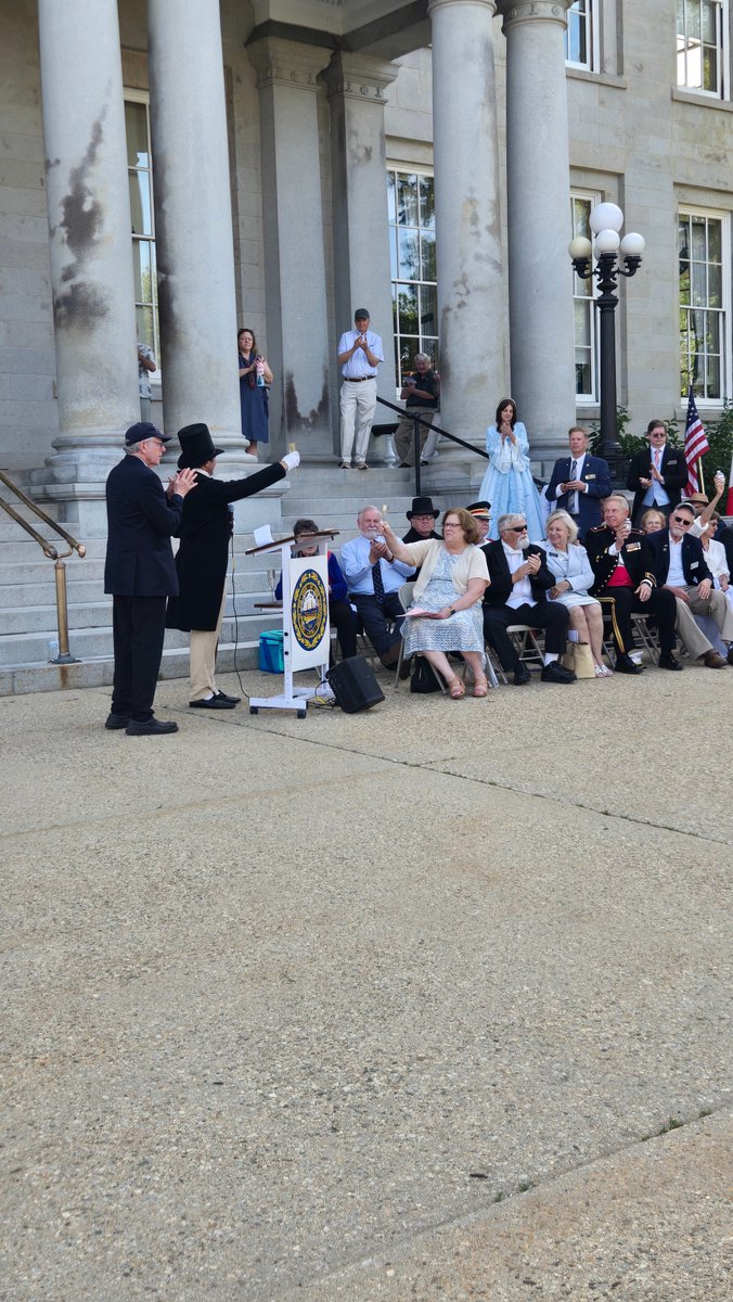 NHHouseofReps's tweet image. The NH House celebrated the Bicentennial Ceremony commemorating General Lafayette's visit to the Granite State and out State House in June of 1825!
